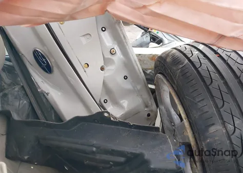 2005 Subaru Legacy 2.5Gt Limited z USA, uszkodzony, nr VIN 4S3BL676854217695